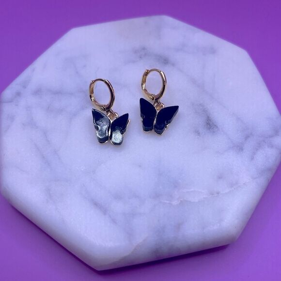 5/$25 Hypoallergenic Acrylic Butterfly Huggie Hoops - Picture 3 of 6